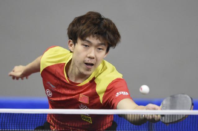 尤其是在下 尤其是在下